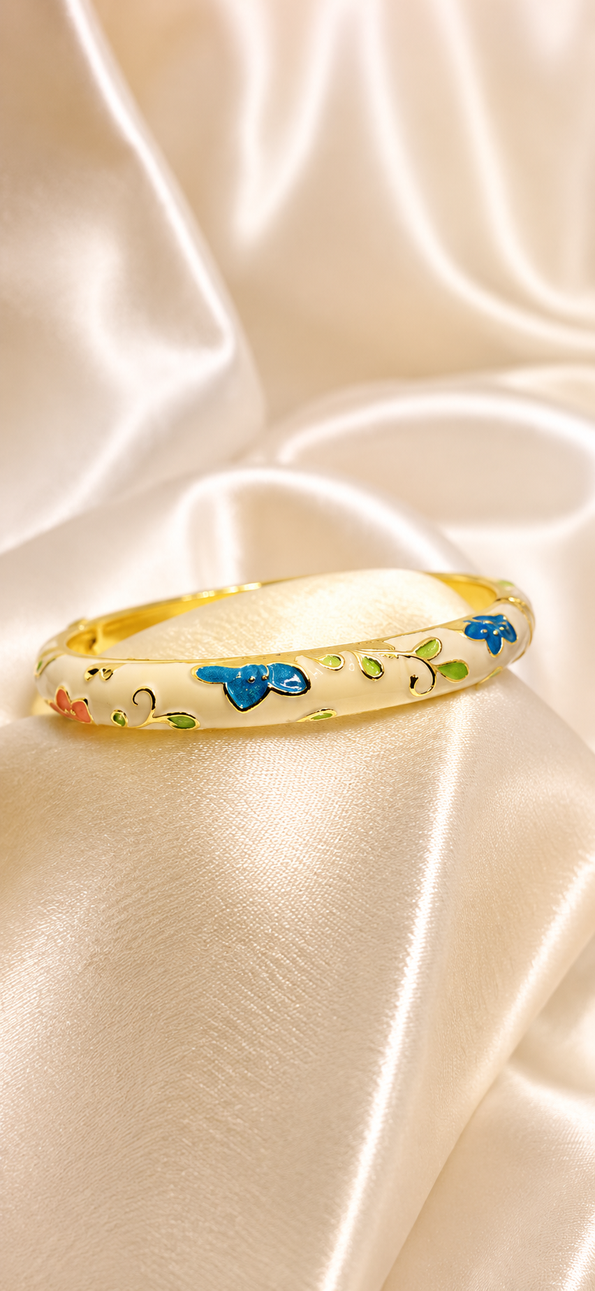 Aquatic Blush Bangle