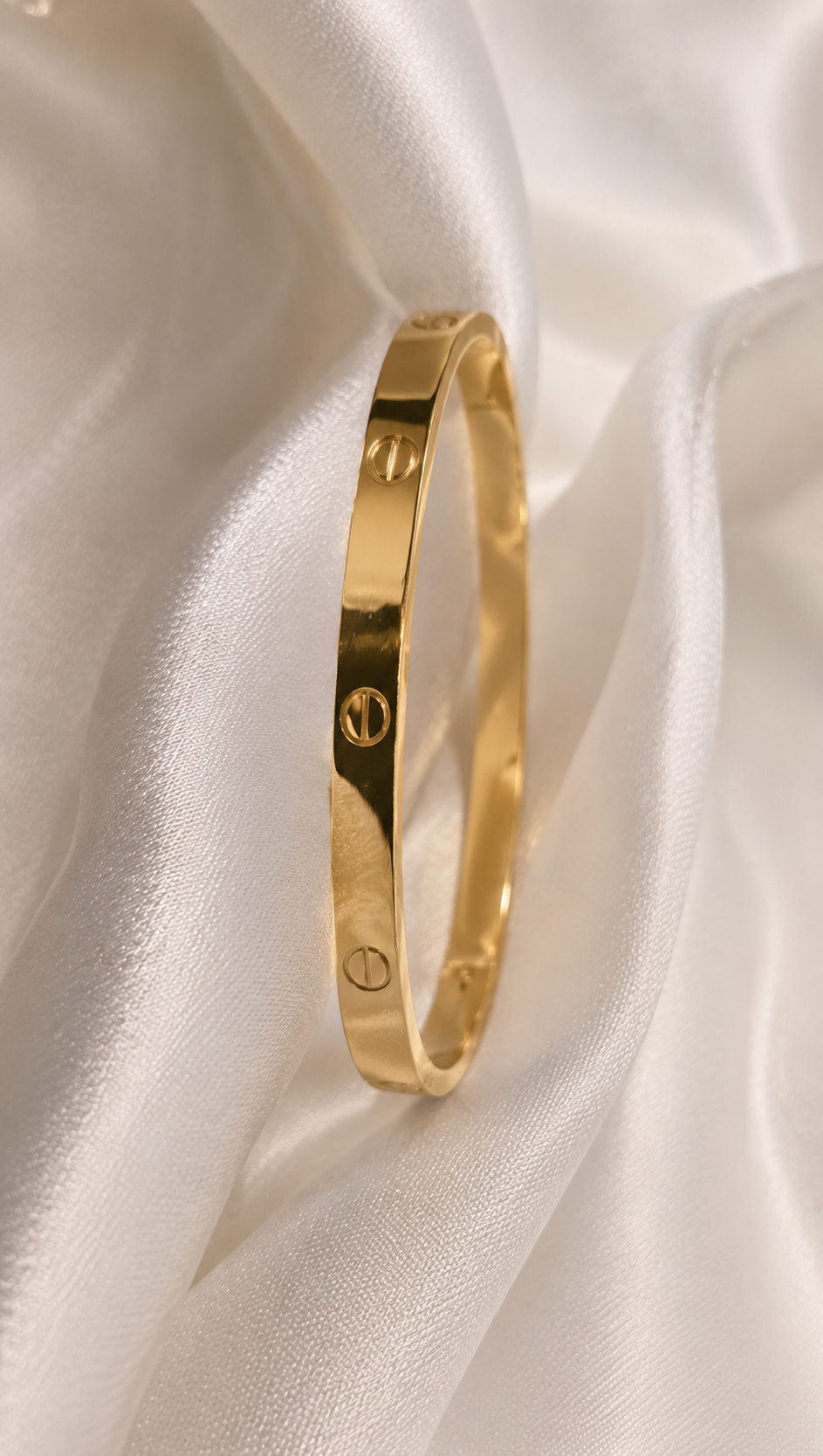 The Classic Bangle