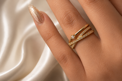 Criss Cross Star Ring