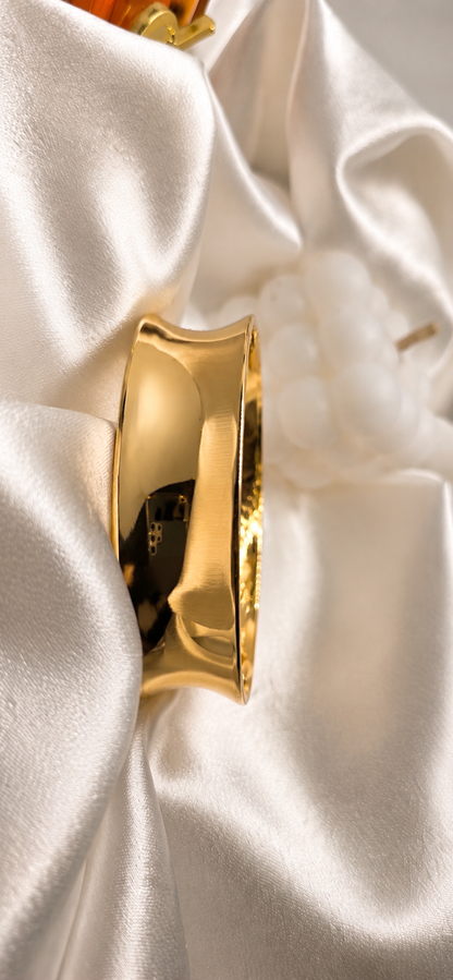 Medium Chunky Bangle