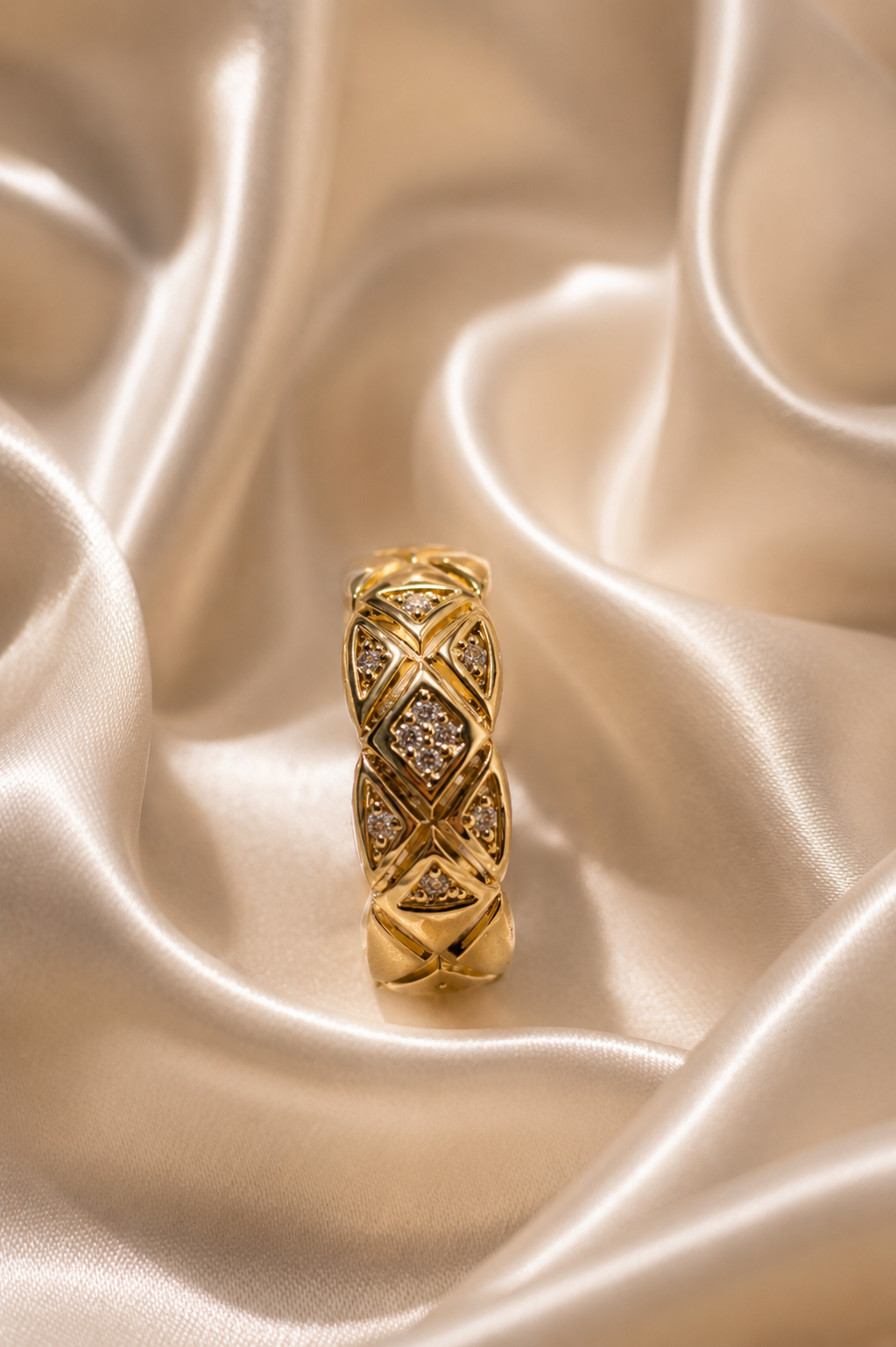 The Braid Ring