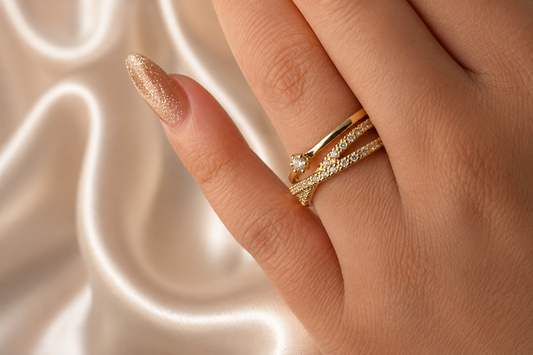 Criss Cross Star Ring